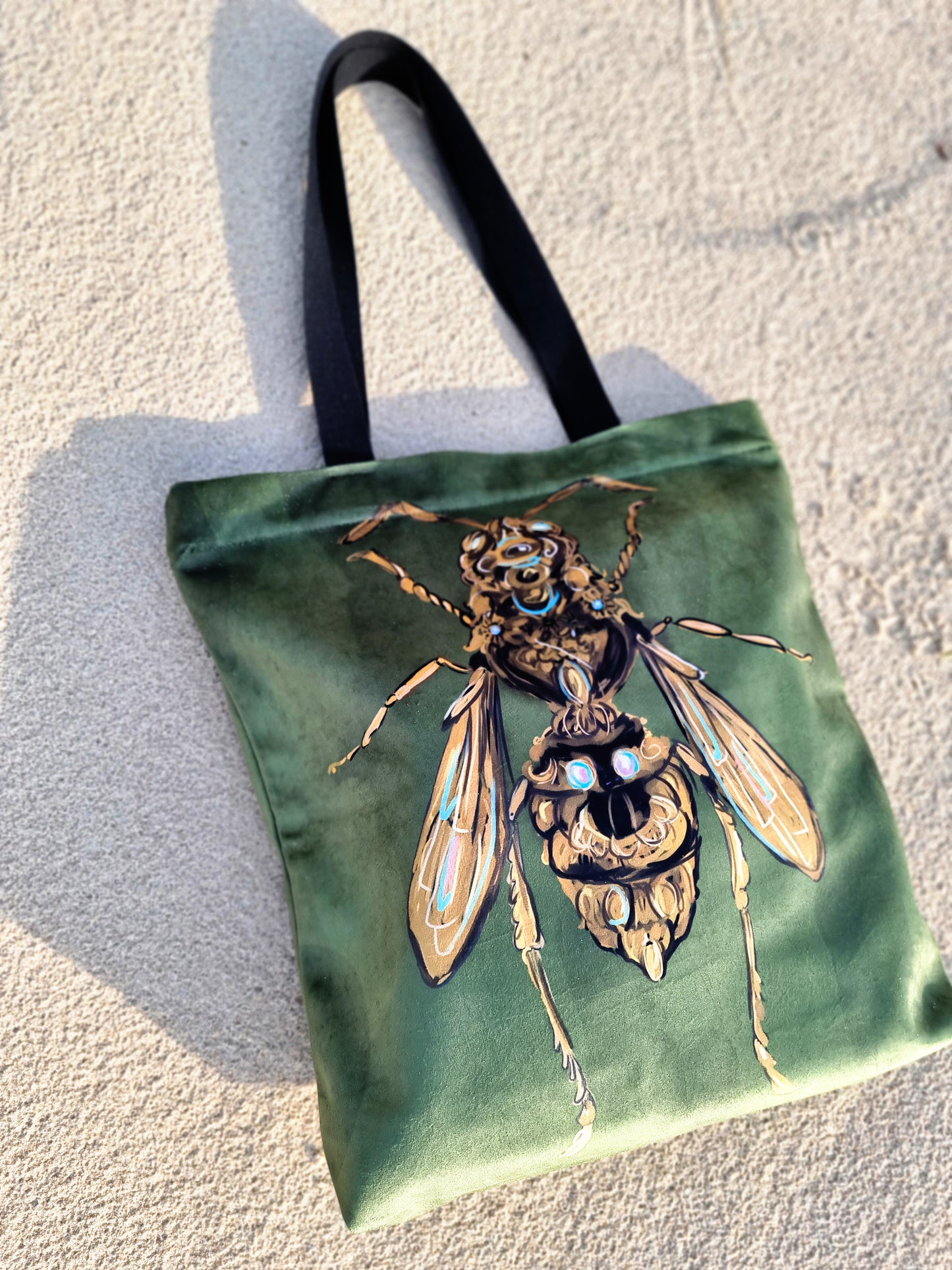 Krepšys-rankinė „Bičių karalienė“