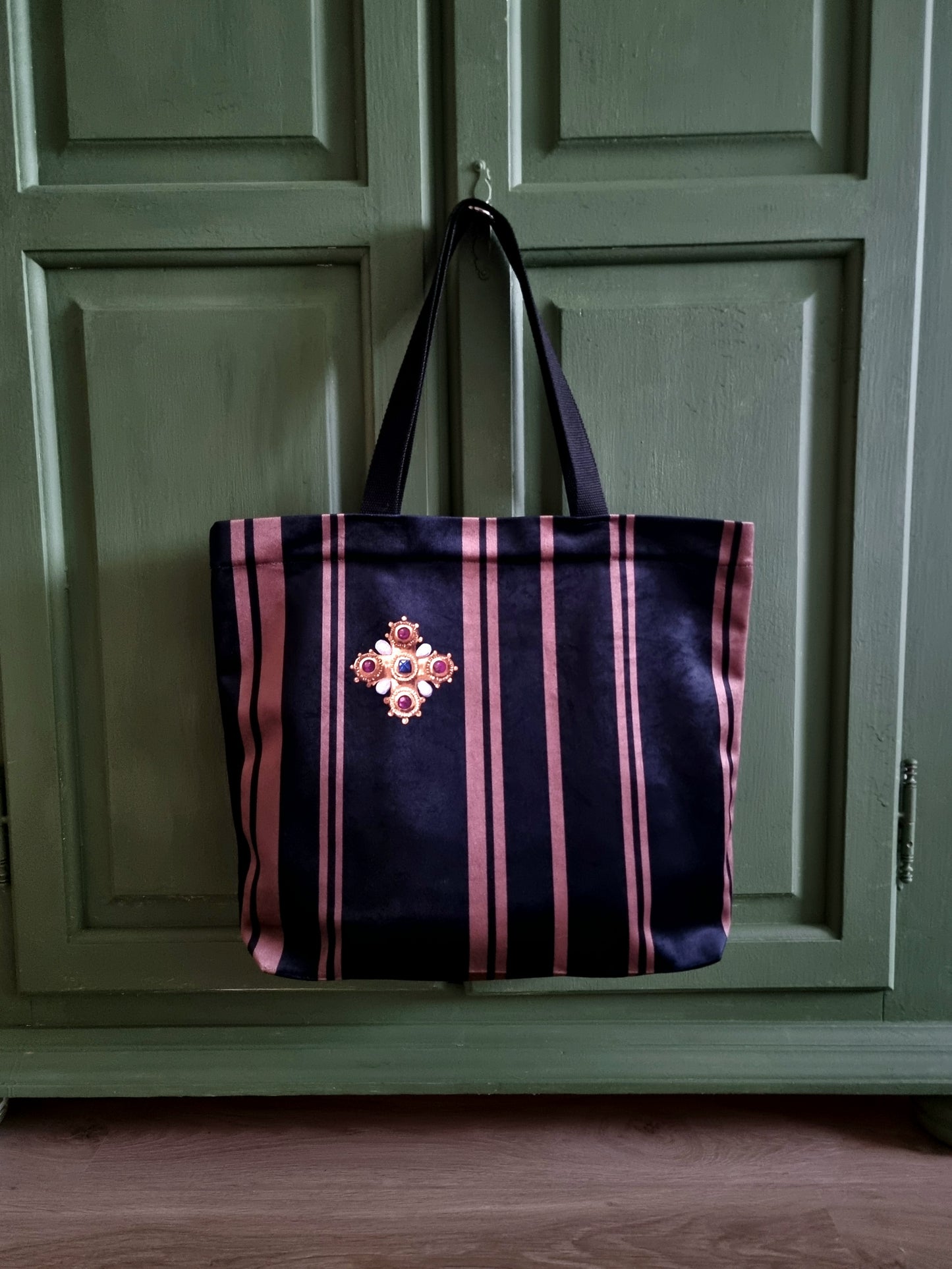 Krepšys-rankinė „Sagė“