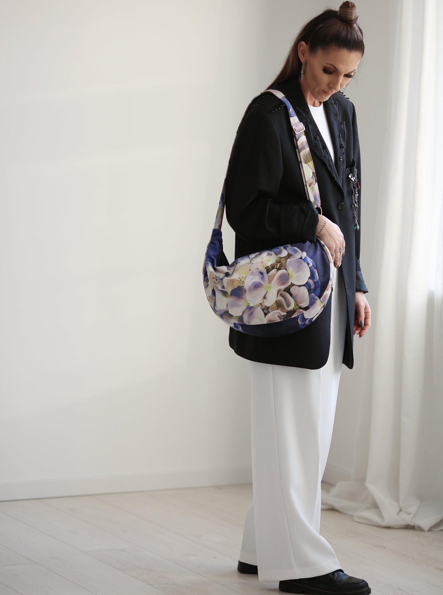 „Hobo“ rankinė „Hortencija“