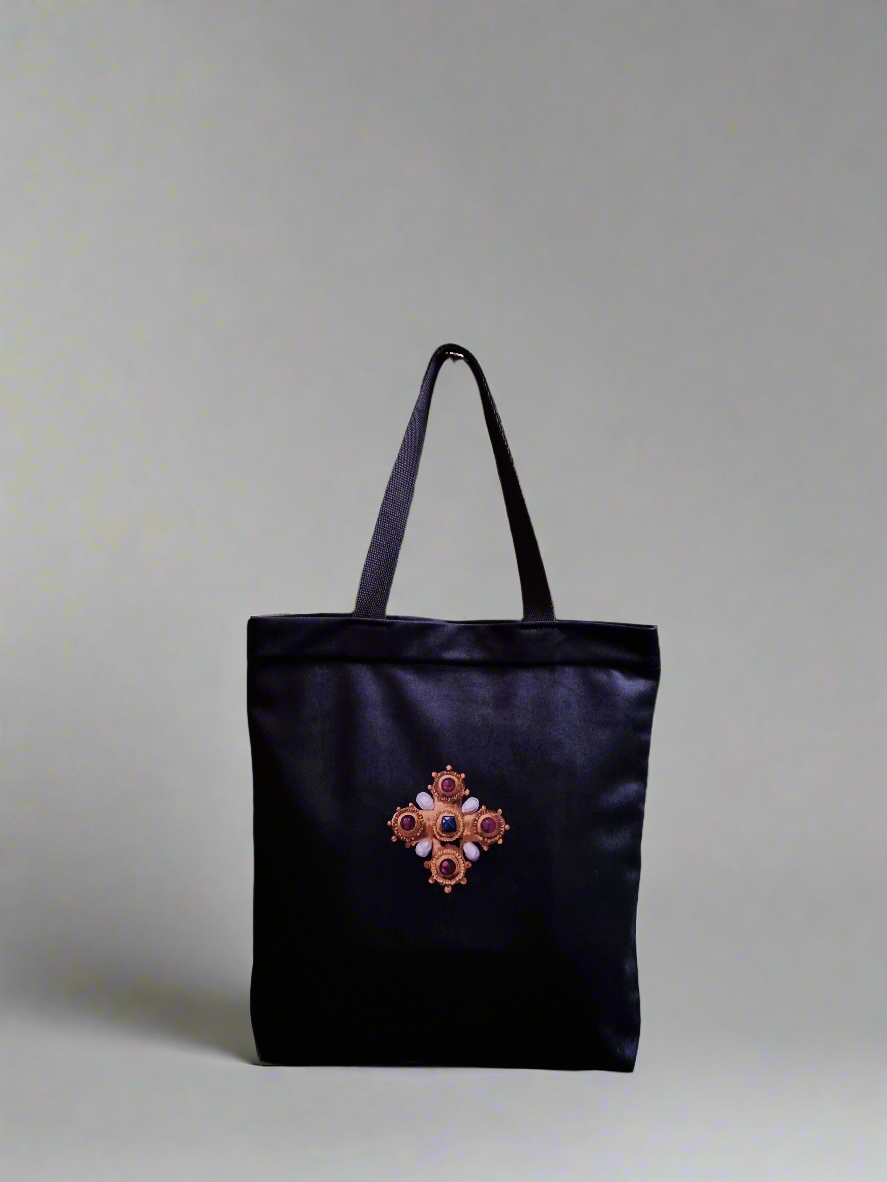 Krepšys - rankinė "Karališka sagė"