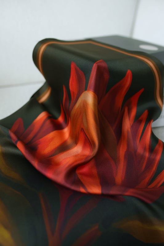 Šilko skarelė "Karališkoji protėja"